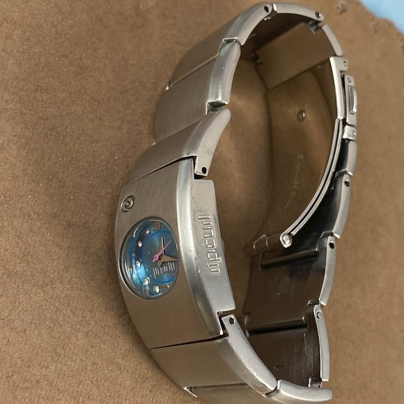 Vintage Ladies Rip Curl Watch Silver Tone Bracelet - Picture 5 of 8